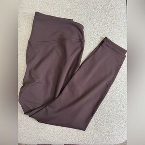Lululemon Wunder Under SmoothCover HR Tight 25"
Espresso sz 14